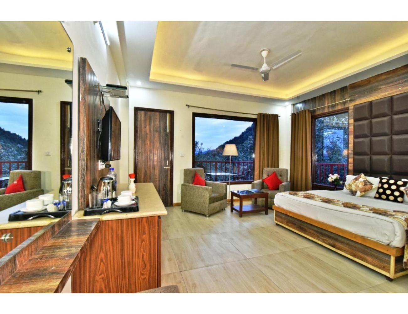 Bear Valley Resort, Далхаузи Екстериор снимка